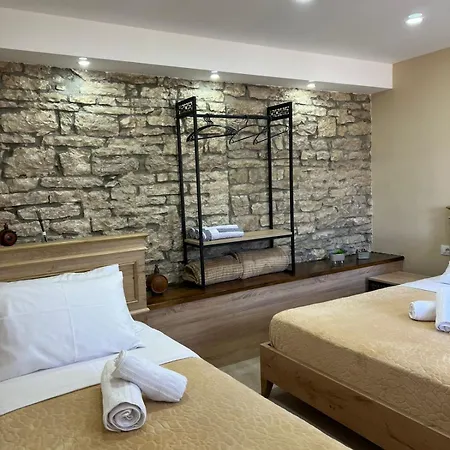 Mene * Gjirokastër